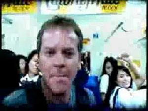 Kiefer Sutherland in Japan