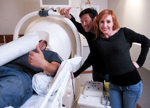 The Mythbusters testing the brain myth