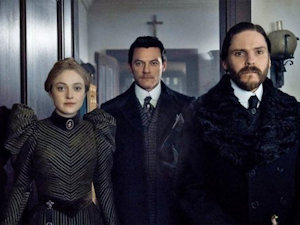 Dakota Fanning, Luke Evans, and Daniel Bruhl